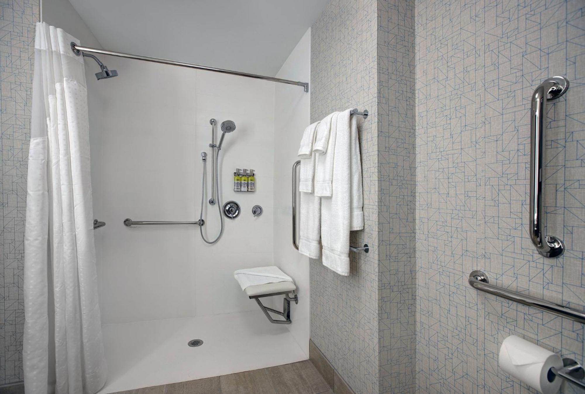 Holiday Inn Express - Milwaukee Downtown By Ihg Ngoại thất bức ảnh